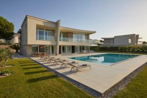 Grand Villas Adriatic situated within luxury golf & spa resort Kempinski Hotel Adriatic