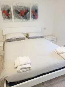 MARE CALMO appartamento con parcheggio - Massa