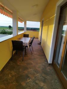 Nikas Sea View Oasis