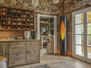 la Casa dei Gatti a Seccheto, una chicca