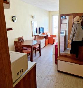 Pool View Apartment, Sunny Beach Resort