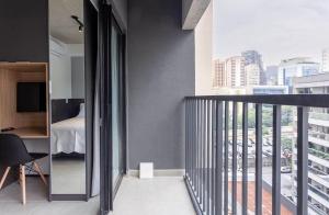 VN Ueno cd 812 pra Hosp Sírio L