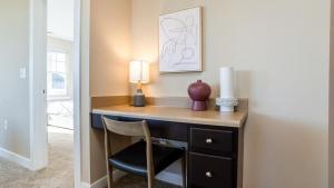 Landing - Modern Apartment with Amazing Amenities (ID8453X29)