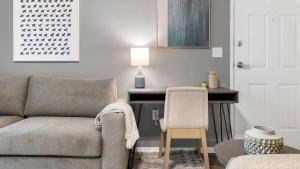 Landing - Modern Apartment with Amazing Amenities (ID7762X30)