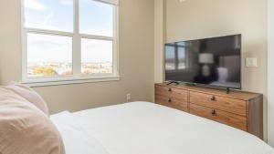 Landing - Modern Apartment with Amazing Amenities (ID2399X88)