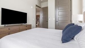 Landing - Modern Apartment with Amazing Amenities (ID9688X43)