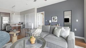 Landing - Modern Apartment with Amazing Amenities (ID4945X32)