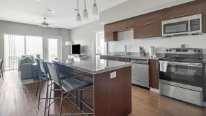 Landing - Modern Apartment with Amazing Amenities (ID4945X32)