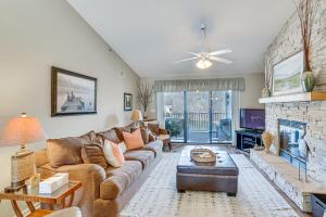 Lakefront Osage Beach Abode with Grill and Pool Access