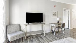 Landing - Modern Apartment with Amazing Amenities (ID7327X28)