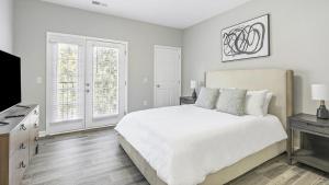 Landing - Modern Apartment with Amazing Amenities (ID7327X28)