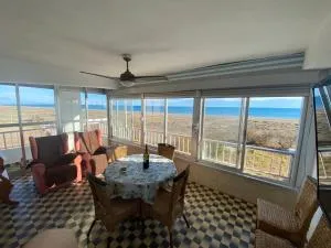 Primera línea de playa - Almarda