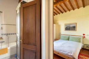 Cozy room at Podere Noceto