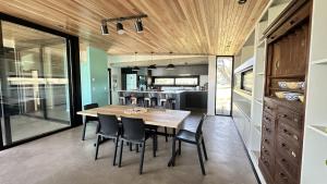 Casa PIT - Casa En Barrio Privado San Benito, Chapadmalal Para 6 PAX Con Pileta - Hola Sur