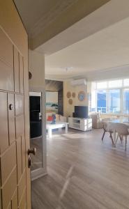 The Sunkissed Suite