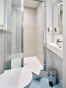Hotels Kyriad Direct Narbonne Sud : photos des chambres