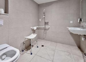Hotels Kyriad Direct Narbonne Sud : photos des chambres