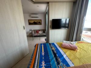 Pattaya center luxurious garden apartment 1