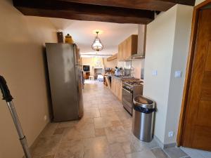 Charmant Gîte en Brenne avec Jardin, Piscine Partagée et Proximité Sentiers de Randonnée - FR-1-591-99