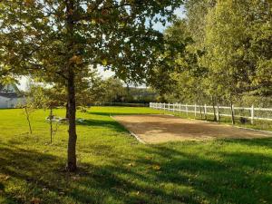 Maisons de vacances Gite Valencay, 4 pieces, 6 personnes - FR-1-591-148 : photos des chambres