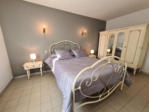 Maisons de vacances Gite Villentrois-Faverolles-en-Berry, 6 pieces, 10 personnes - FR-1-591-47 : photos des chambres