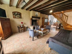 Maisons de vacances Gite Communaute de communes Brenne - Val de Creuse-Vigoux, 4 pieces, 6 personnes - FR-1-591-102 : photos des chambres