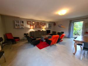 Maisons de vacances Gite Communaute de communes Brenne - Val de Creuse-Rosnay, 4 pieces, 6 personnes - FR-1-591-184 : photos des chambres