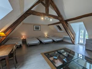 Maisons de vacances Gite Sarzay, 5 pieces, 12 personnes - FR-1-591-185 : photos des chambres