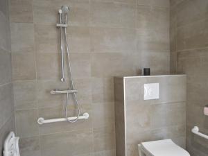 Studio écorénové à Lingé avec terrasse et parking, accès mobilité réduite - FR-1-591-189