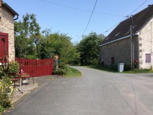 Maisons de vacances Gite Saint-Plantaire, 3 pieces, 6 personnes - FR-1-591-197 : photos des chambres