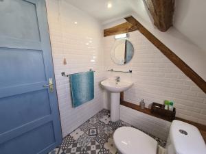 Maisons de vacances Gite Lignac, 2 pieces, 2 personnes - FR-1-591-364 : photos des chambres