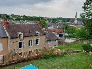 Maisons de vacances Gite Argenton-sur-Creuse, 5 pieces, 8 personnes - FR-1-591-357 : photos des chambres