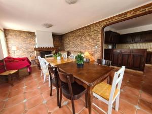 Maisons de vacances Gite Belabre, 8 pieces, 14 personnes - FR-1-591-365 : photos des chambres