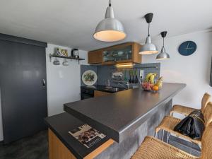 Maisons de vacances Gite Le Menoux, 2 pieces, 4 personnes - FR-1-591-408 : photos des chambres