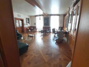 Maisons de vacances Gite Saint-Gaultier, 5 pieces, 8 personnes - FR-1-591-441 : photos des chambres
