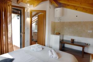 Apartments with a parking space Gornji Picudo, Umag - 22354