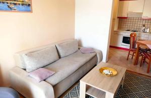 Apartments by the sea Supetarska Draga - Donja, Rab - 22365