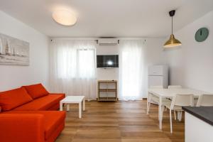 Apartments with parking space Krk - 22425