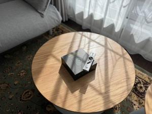 イギリスクイーンアンスタイル 軽井沢高級貸別荘 薪ストーブあり