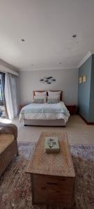 Driftwood Beach Villa