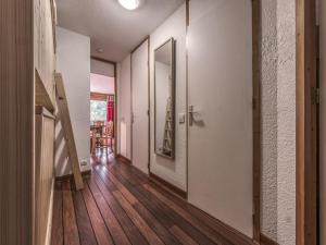 Appartement rénové proche pistes et commerces avec Wi-Fi - FR-1-688-77