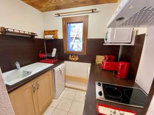 Appartements Les Angles - T3 Chalet Cozy avec Parking - FR-1-758-21 : photos des chambres