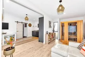 Hillrise Retreat - Coromandel Valley