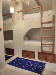 Private Room in Apartment TOV