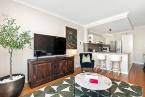 Stunning 3BR Perth Penthouse