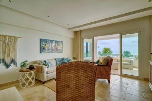 Chic 1 Bedroom Retreat In Cap Cana W Private Beach