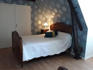 Grande maison quercynoise avec piscine