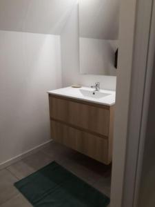 Grande maison quercynoise avec piscine