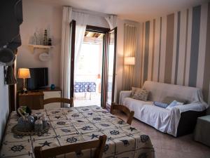One-Bedroom Apartment with Balcony room in BellaSirmione Holiday Apartments