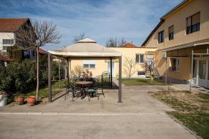 Apartments Kuca Aleksic